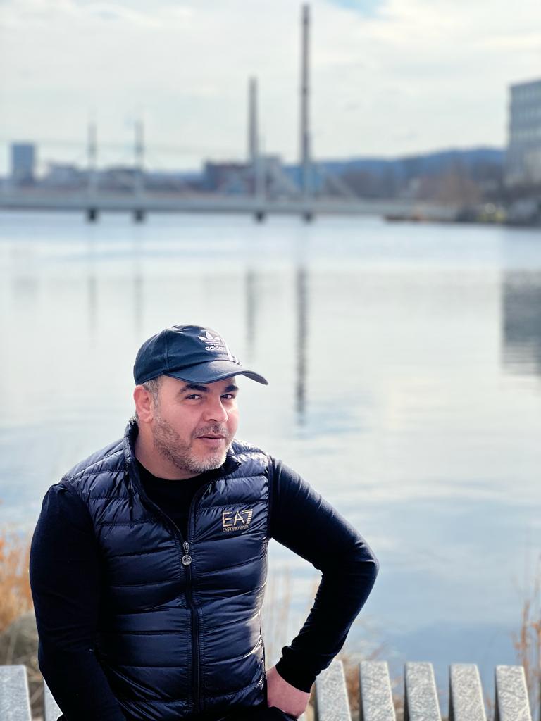 Mohamed �Gorra� Gorra_EZhav